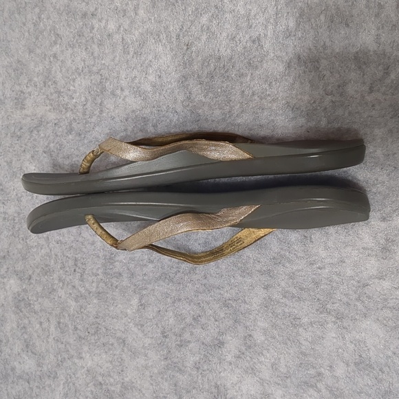 OluKai Ho'opio Leather Women's Beach Sandals brown Leather Flip-Flop Sz 8 - Picture 8 of 10